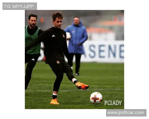 世界杯最帅足球球星颜值排名与球场风采大盘点