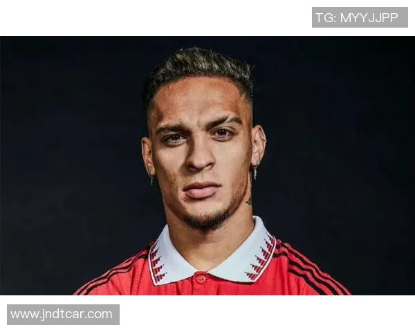 全球十大美男足球明星排名 颜值与球技并存的魅力球星榜单